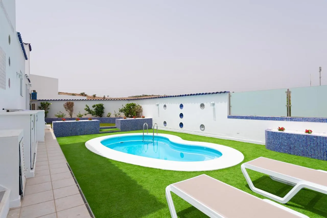 Pasito Blanco Deluxe Holiday home